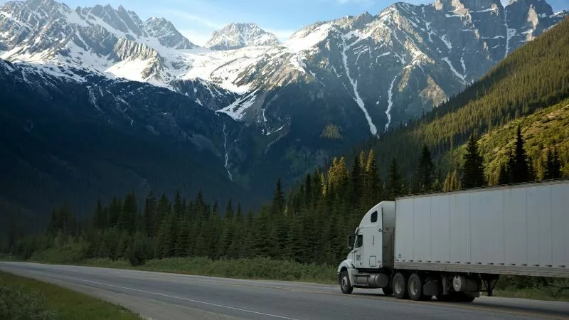 Everything You Consider in Cross-Border Trucking and Road Freight