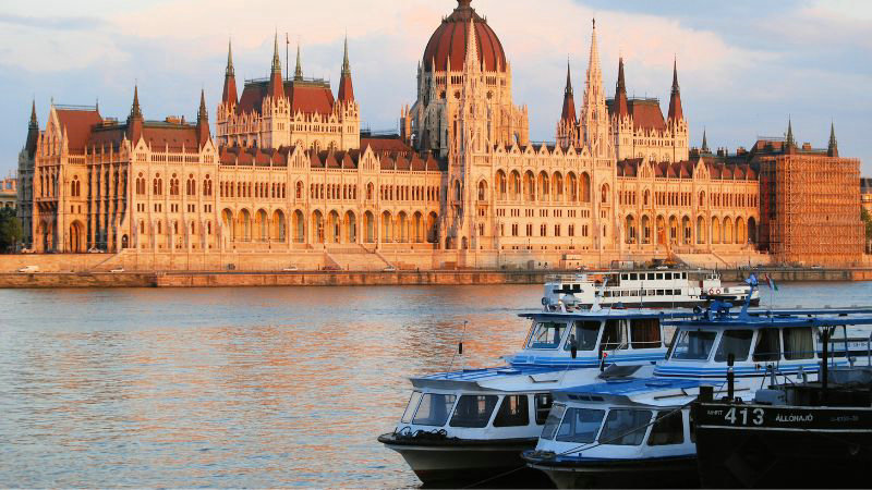 What is the Bilateral Trade Between China and Hungary?